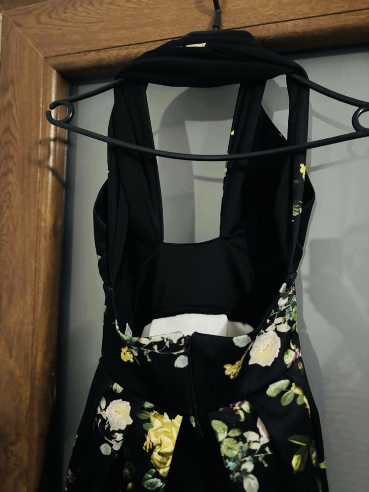 Rochie ASOS marimea 36