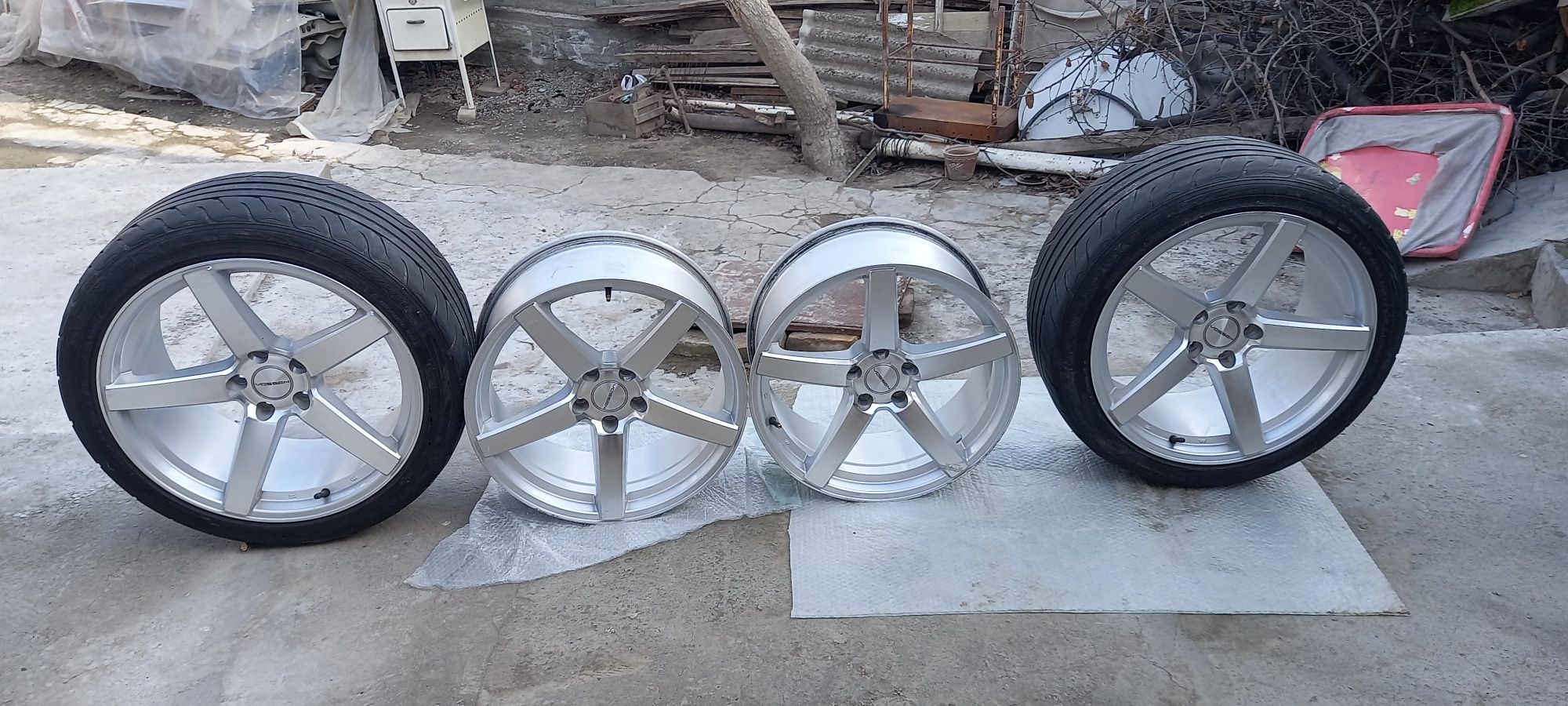 Продам диски фирмы Vossen r19