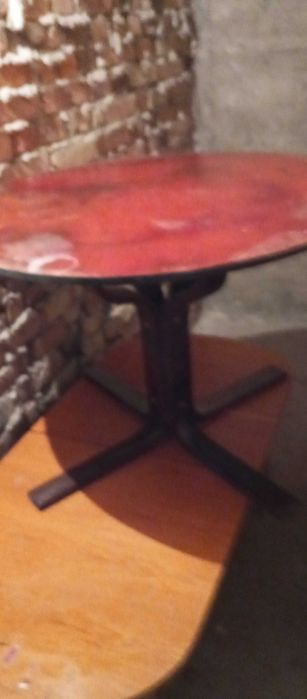 Дървена маса диаметър 60 см