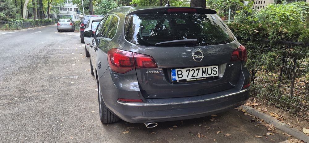 Opel Astra J 2015