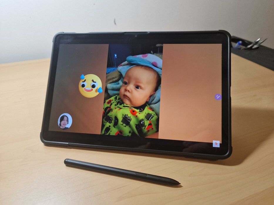 Таблет Samsung S8 11'' + калъф