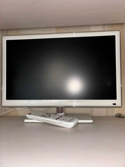 Продам телевизор Samsung