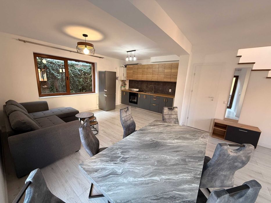 Duplex cu gradina prima inchiriere zona centrala Eroilor