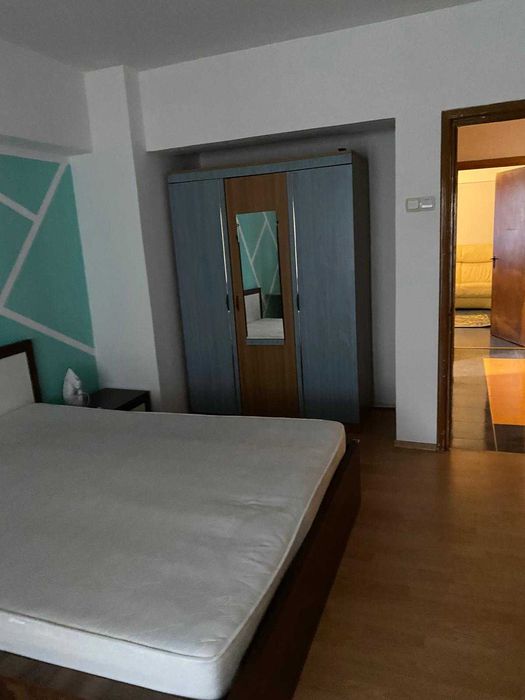 Apartament de inchiriat 3 camere, ultracentral Bacau