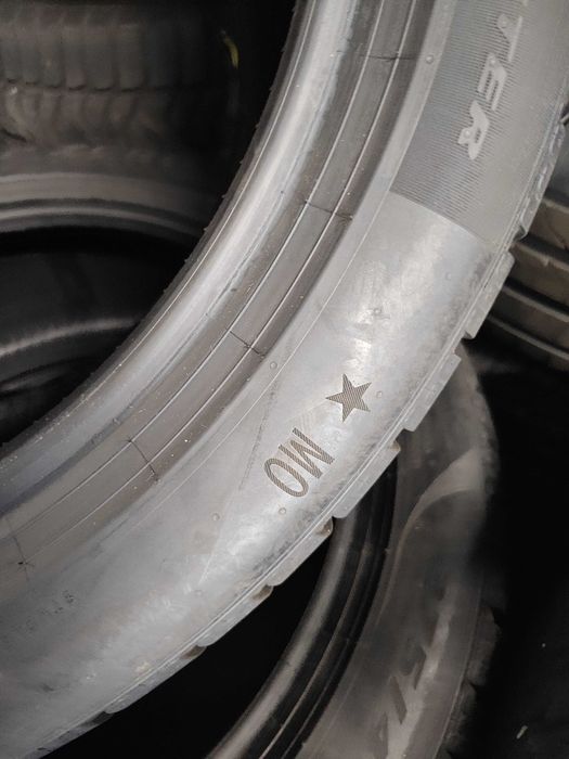 4бр.зимни гуми 275/40/19 Pirelli
