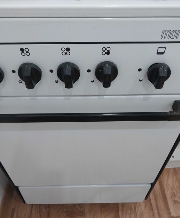 Газ плита Мора 1101 бу