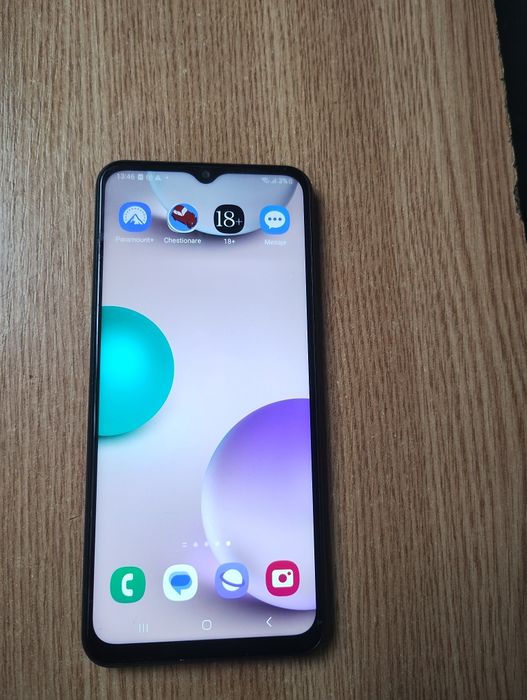 Anunț 2 telefoane la preț de 450 lei