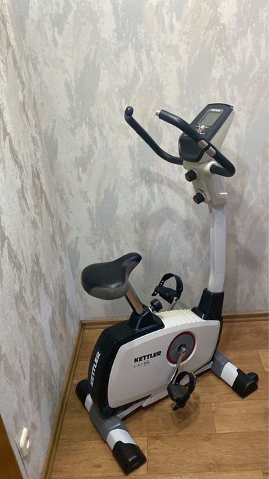 Велотренажер в хорошем состоянии