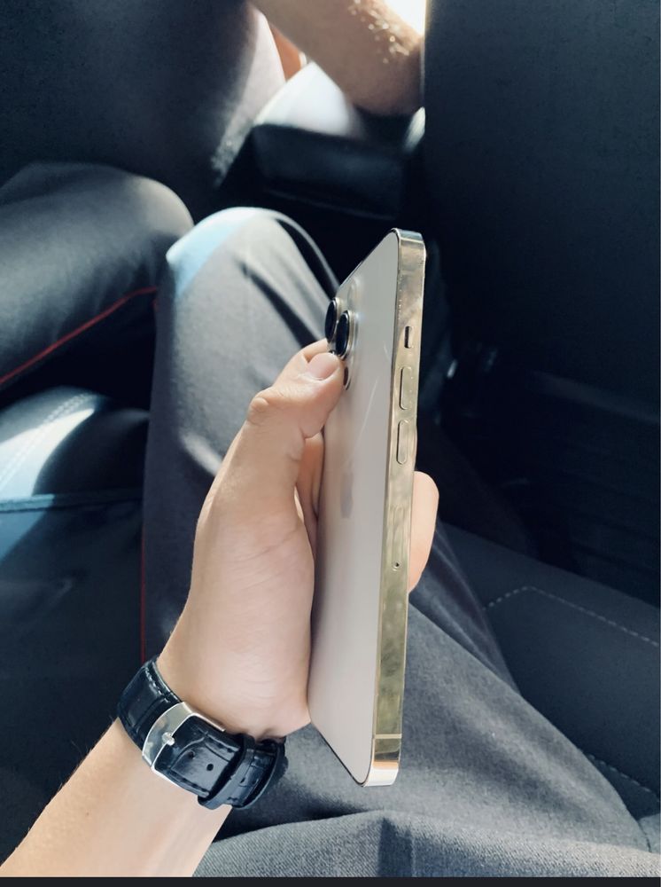 Iphone 13 Pro 256gb Xolat Ideal usta kormaga karopkali oqip tel qlila