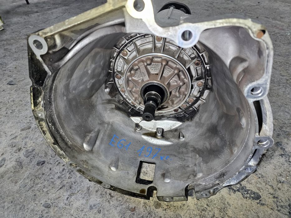 Скоростна кутия бмв е60 е61 525d 525д 197 кс 6hp21 6хп21 автоматична