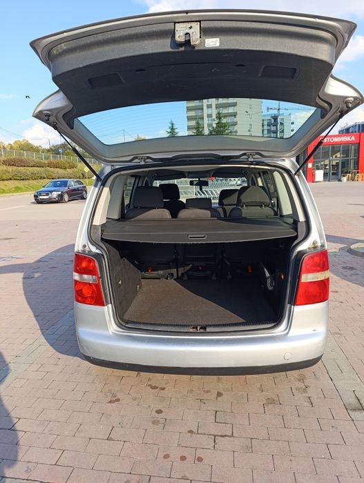 Vw touran 1.9 tdi  101 ps
