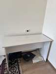 study table (рабочий стол)
