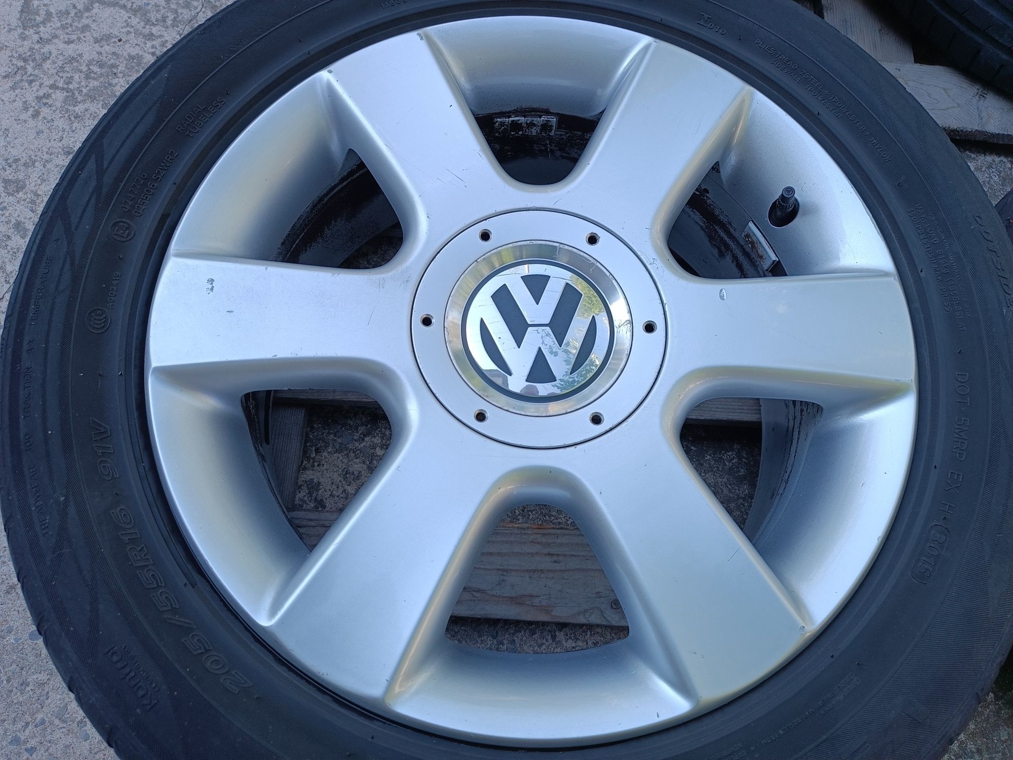 Лети джанти 16ки 5х112 VW + летни гуми 205/55/16