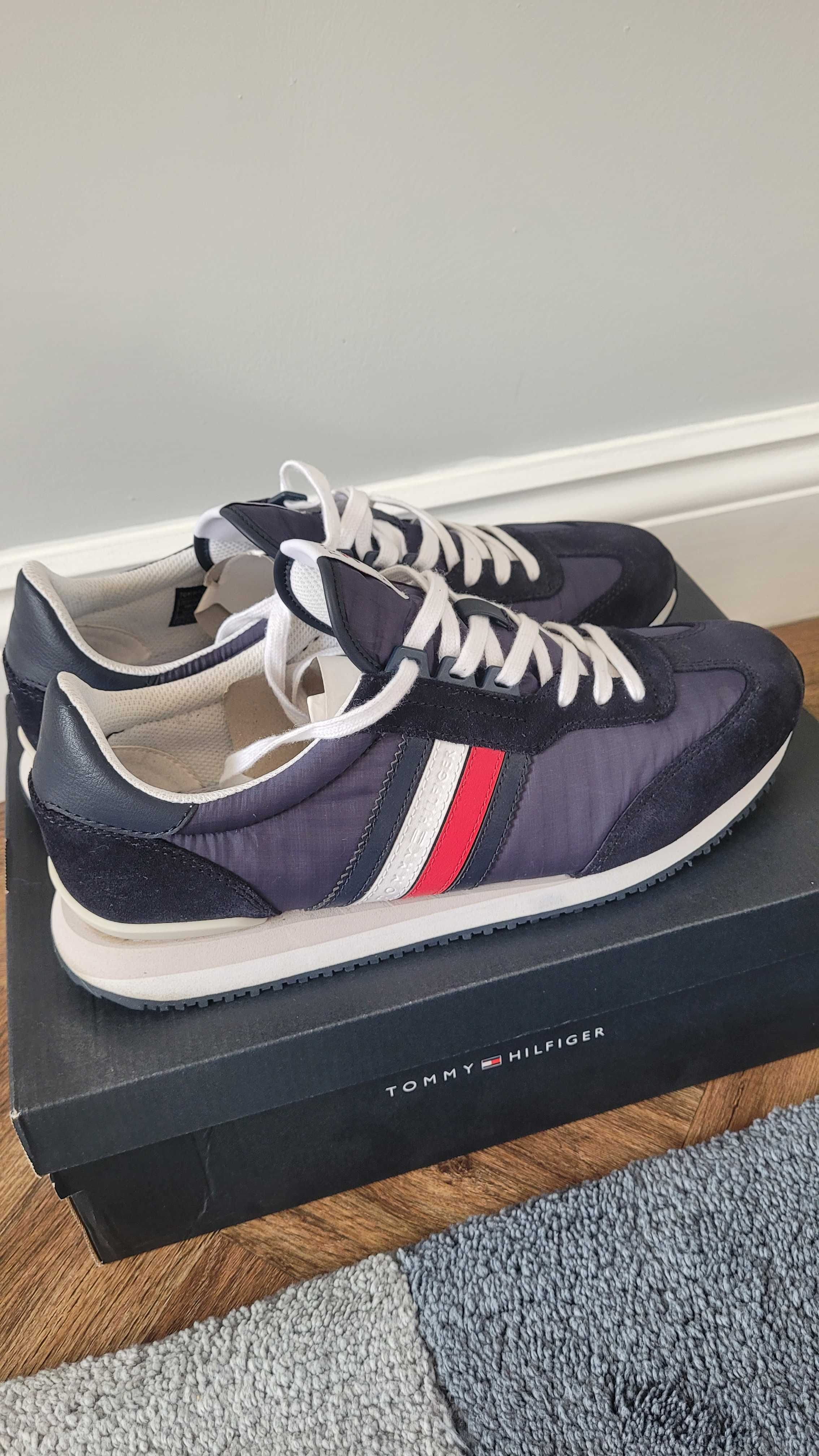 Мъжки спортни обувки Tommy Hilfiger