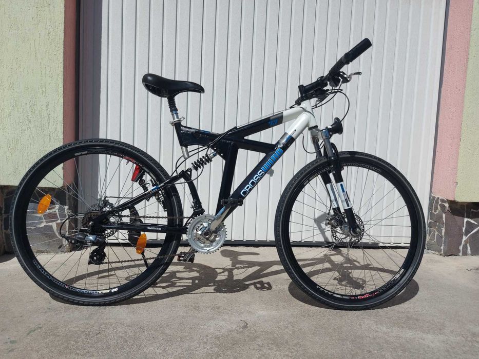 Bicicleta  MTB CrossWind Frane Disc-Cauciucuri noi-Full Shimano.