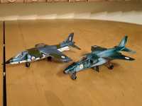 Метални самолети Dinky toys