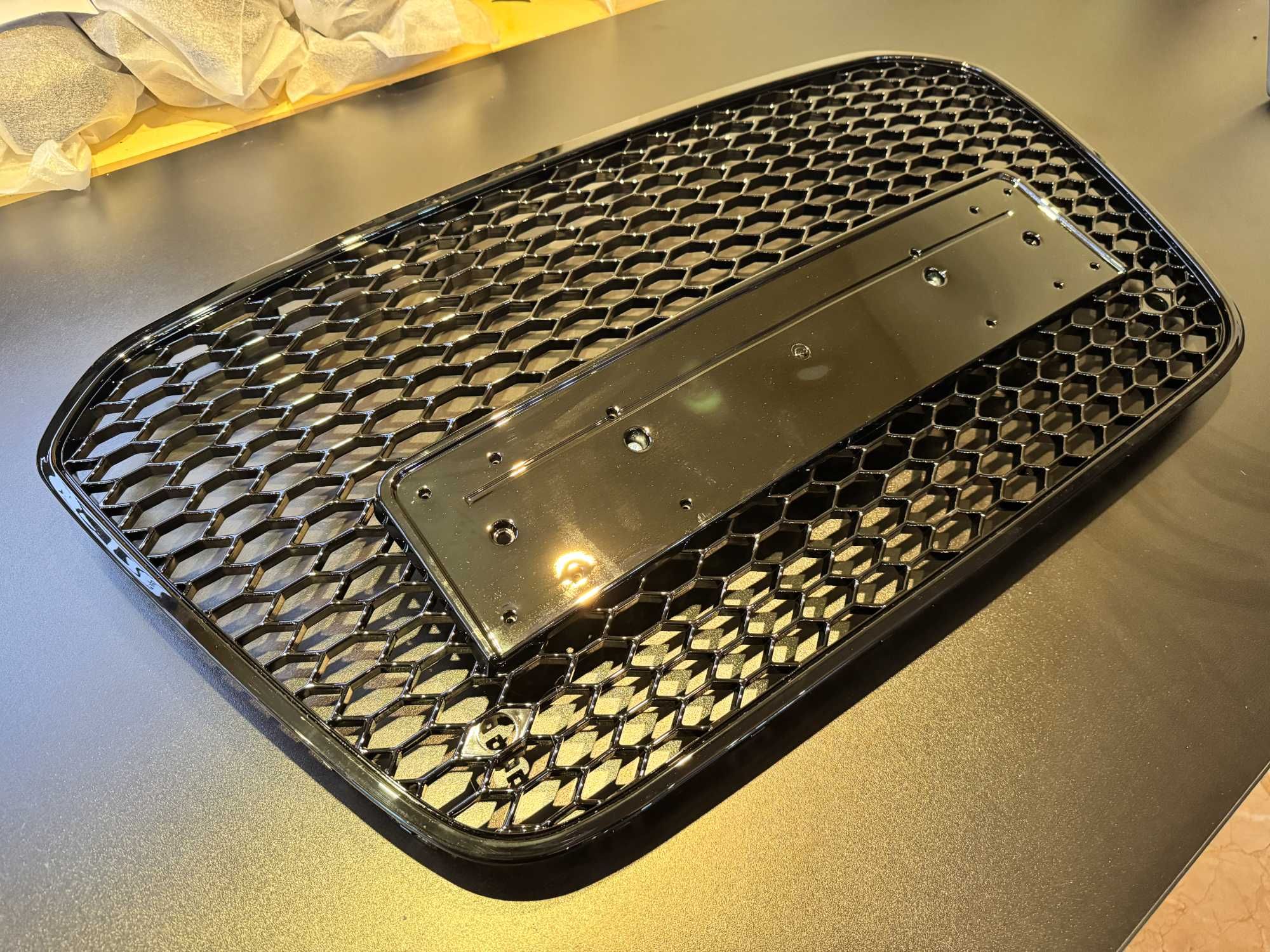 Grila Centrala Fagure Audi A6 C7 4G (2011-2014) Negru Lucios