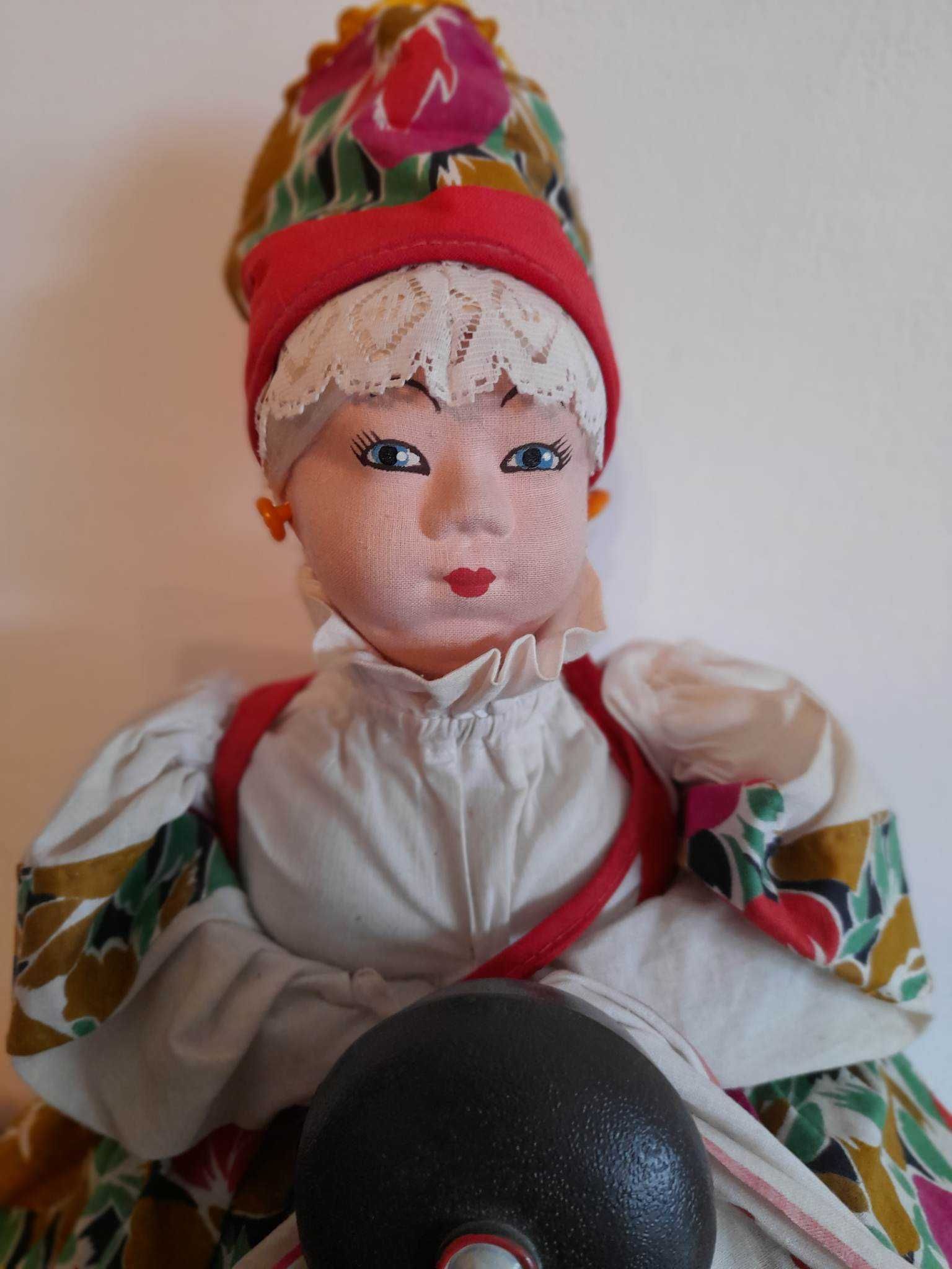 Papusi din panza „Rupfen Puppe” si papusa traditionala, lucrate manual