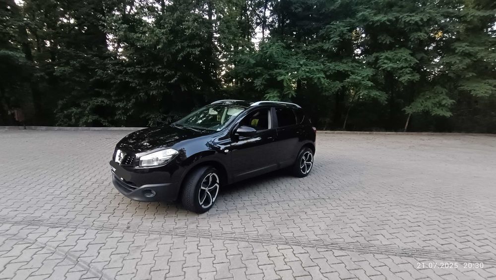 Vând Nissan Qashqai 2011,automat,2.0,4×4