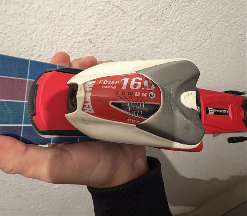 Vand/ Schimb Schiuri de tura Marker 16.0