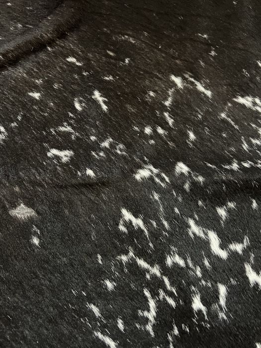 Огромна кожа/килим