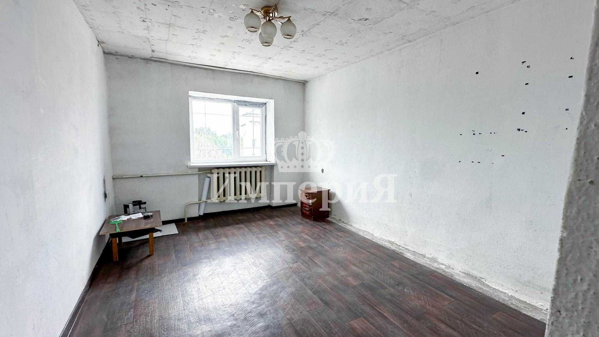 продам 1 комн, торг. Ксения Империя