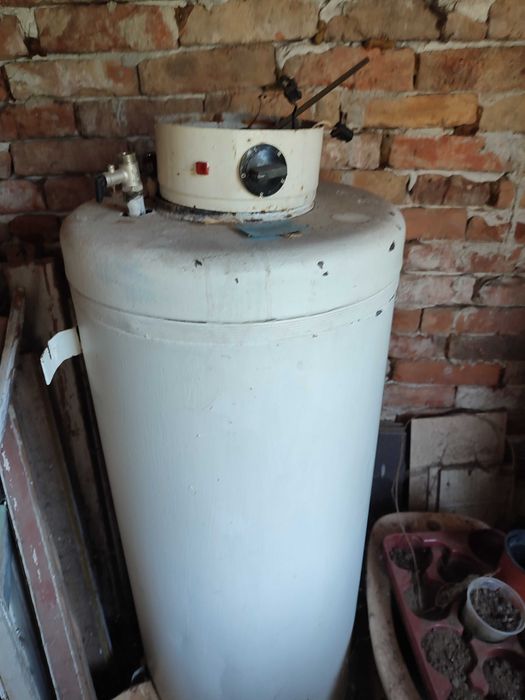 Бойлер 80л. с неръждаем съд