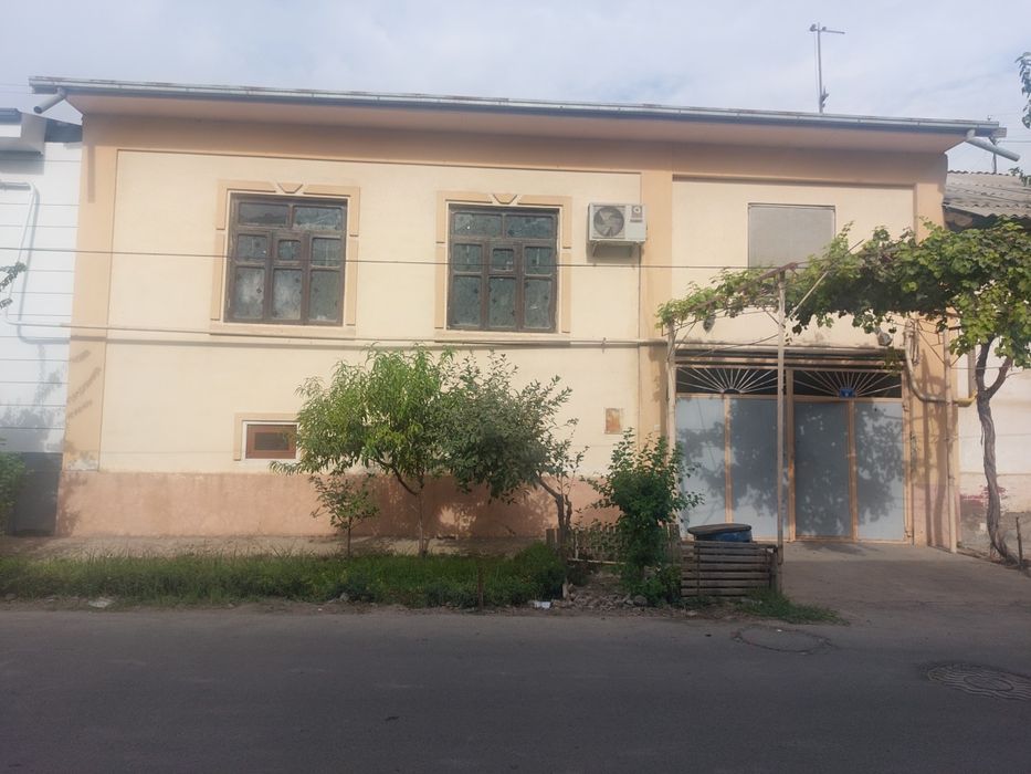 Уй сотилади, дом продается