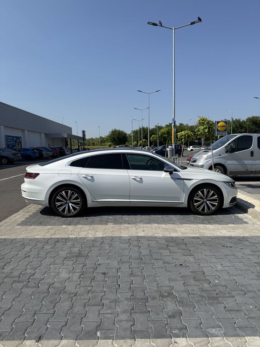 VW  Arteon  2018