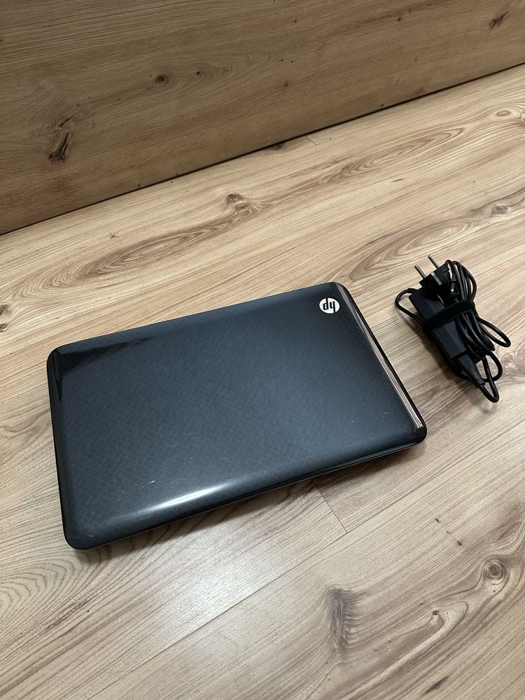 Лаптоп HP 15,6 инча