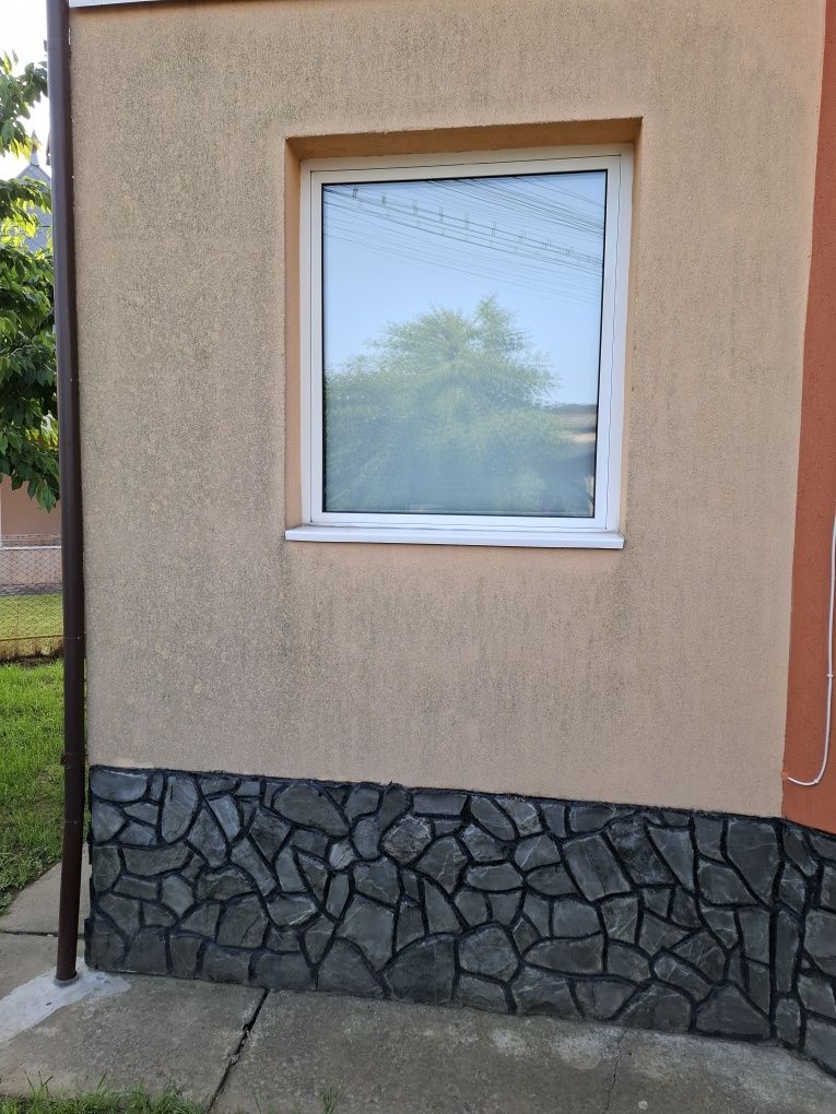 Ușă  de Balcon și Geamuri Termopan
