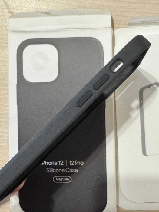 Iphone 12/12 pro magsafe & Samsung S20/S205g protective standing cover