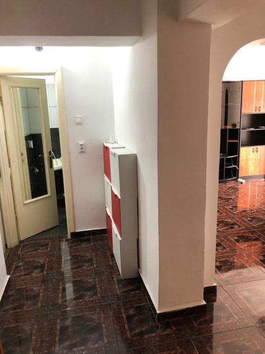 Apartament 3 camere decomandat