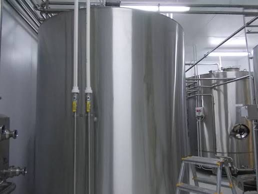 Bazine inox de orice dimensiune/capacitate! Confectii inox la comanda!