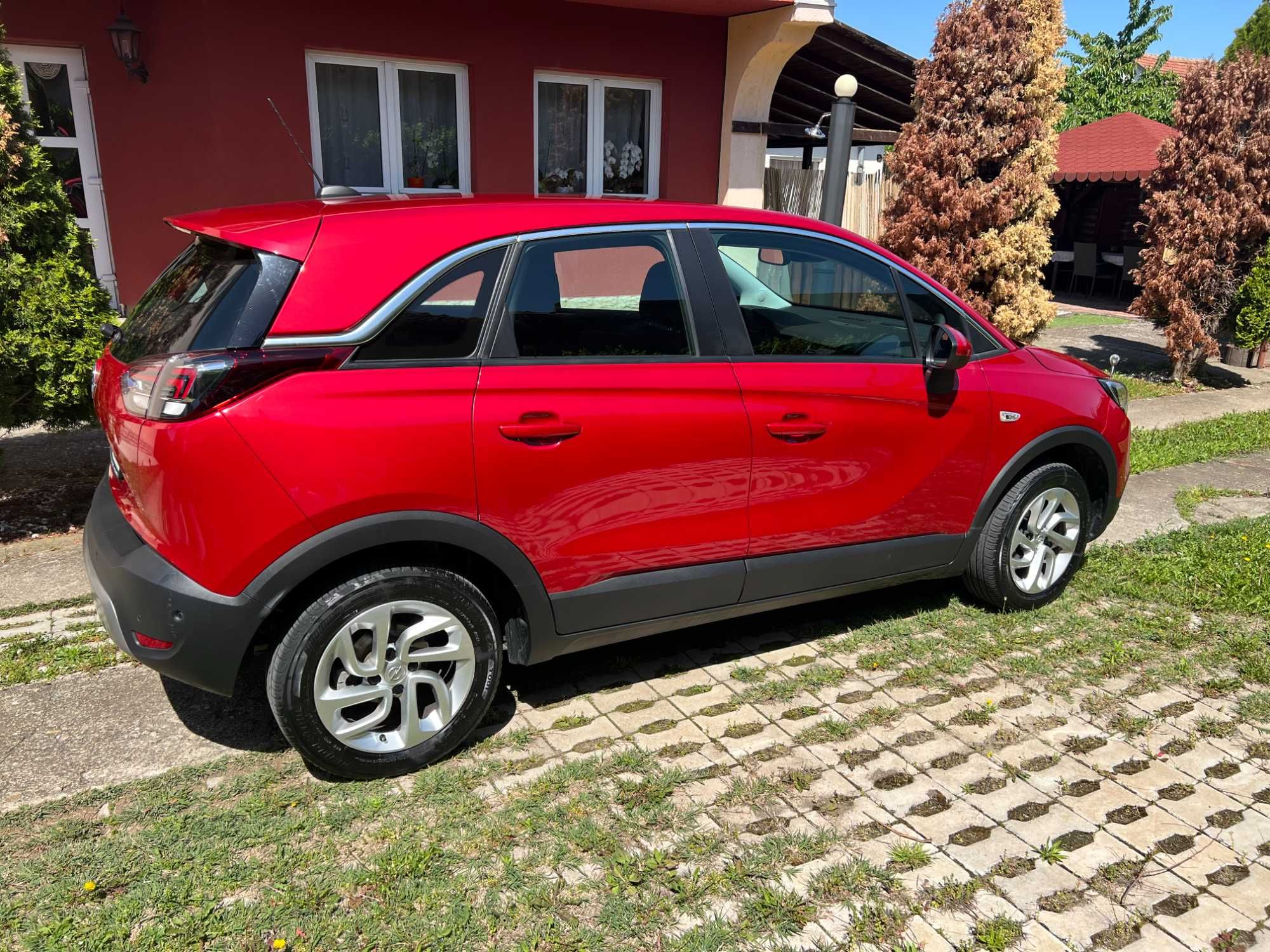 Vând Opel Crossland X