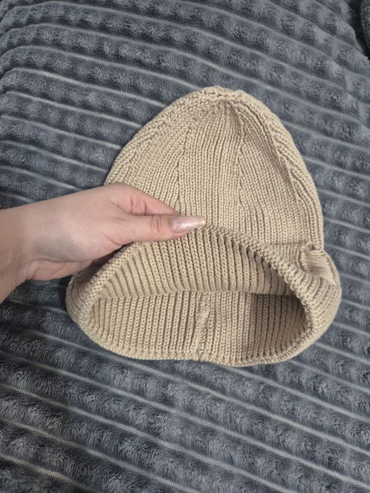 Продам шапку новую