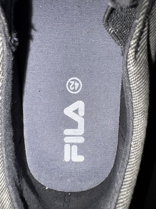 Сиви обувки Fila