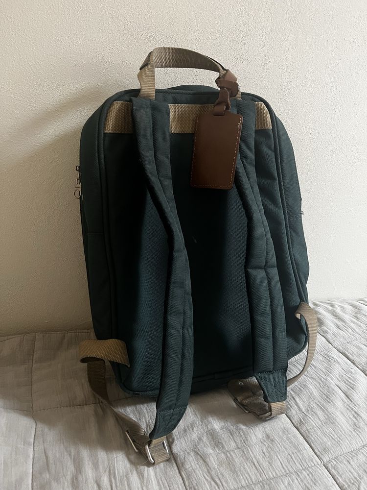 Lancel стилна раница