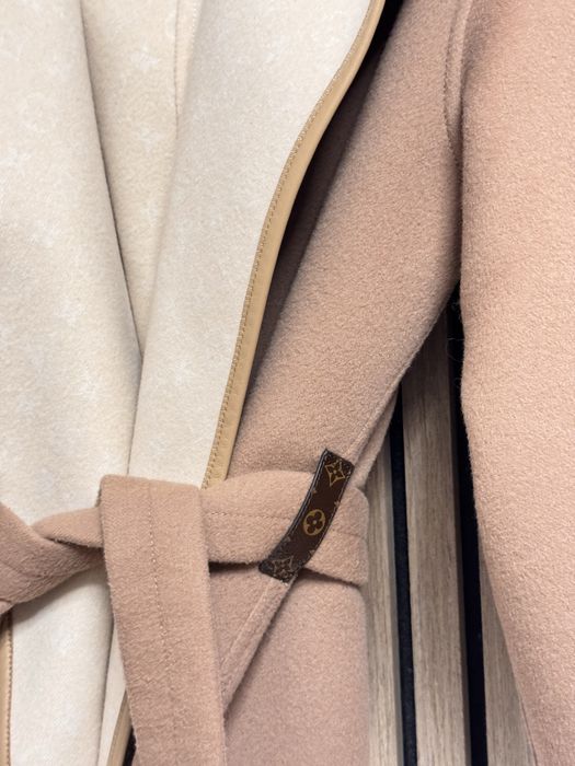 Двулицево палто Louis Vuitton