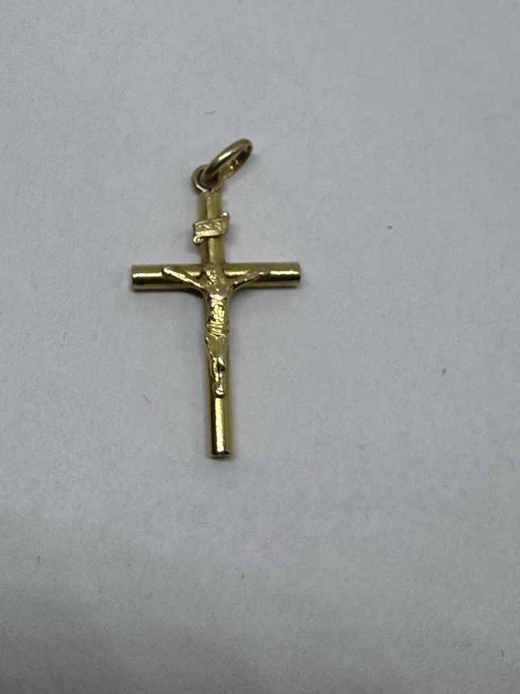 златен кръст 1.55гр 18к 750