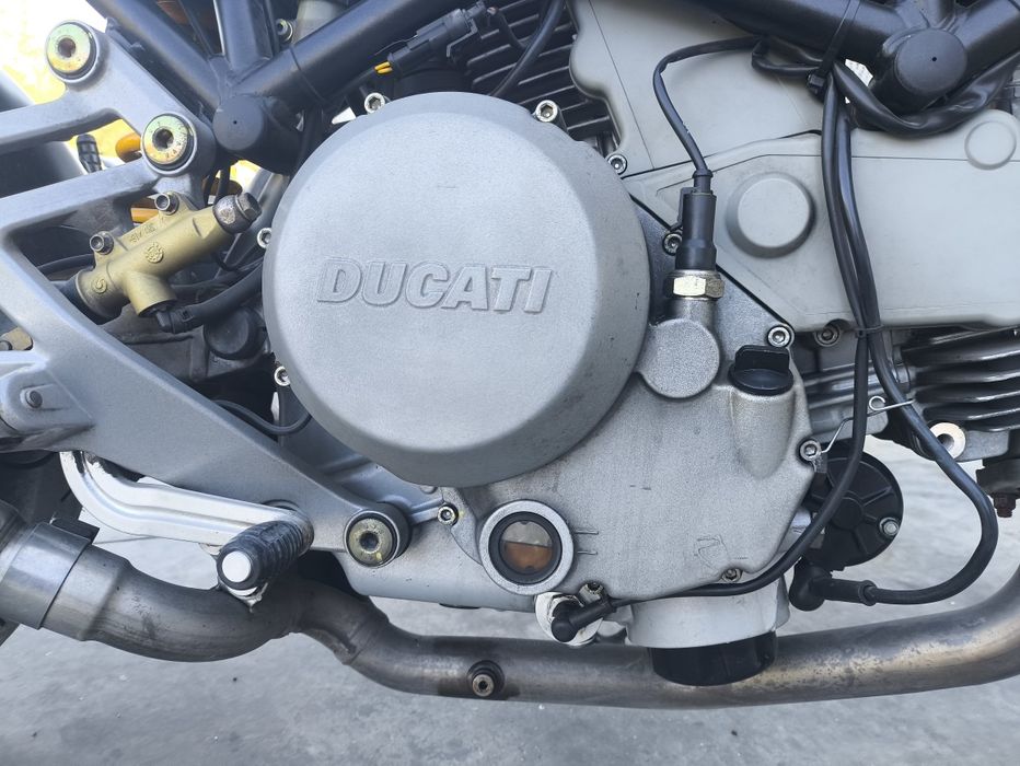 Ducati monster 600