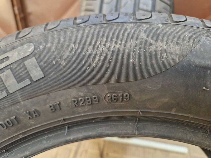 2 Pirelli R16 215/55
летни гуми
DOT3619