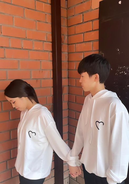 толстовки 5100тг