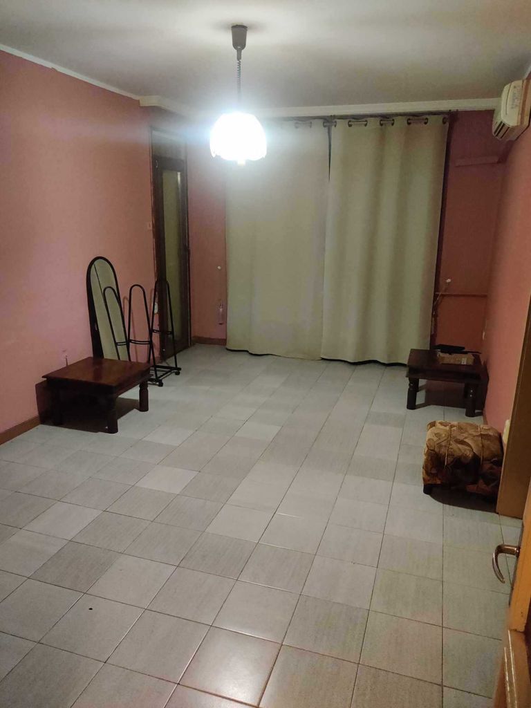 Дава се под наем Четиристаен апартамент в Бургас, Славейков - 90 кв.м за 225 € - Снимка #5