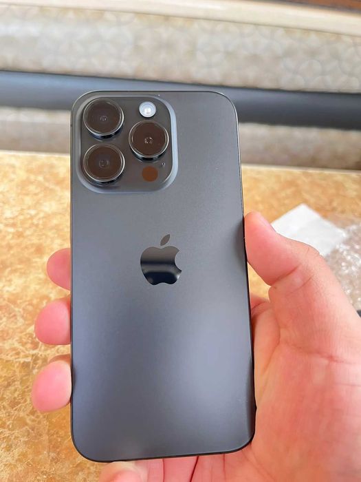 Восстановленный (refurbished) iPhone 15 Pro как новый с гарантией 12м.