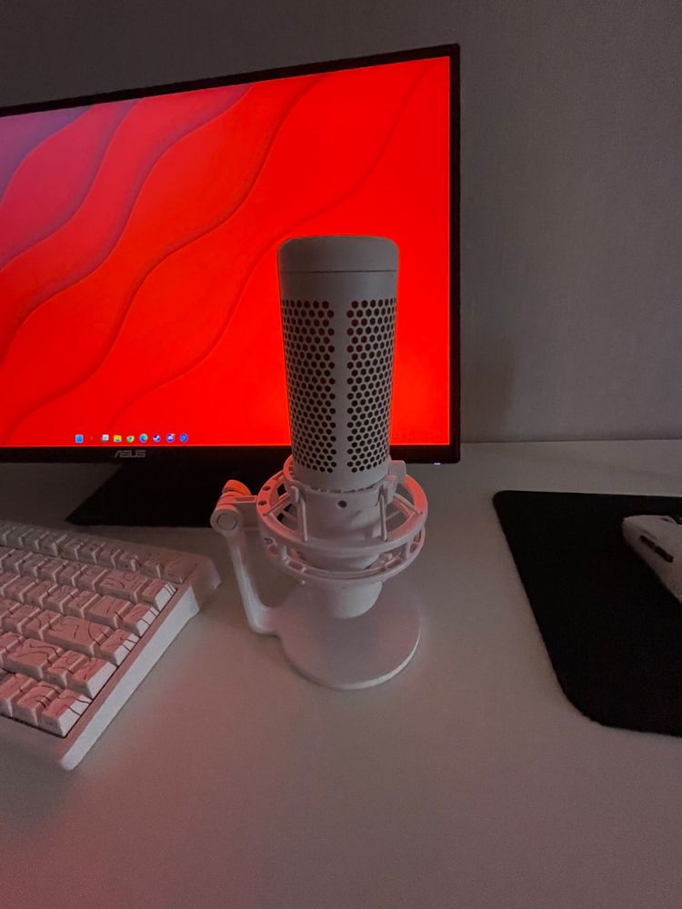 Микрофон HyperX Quadcast S