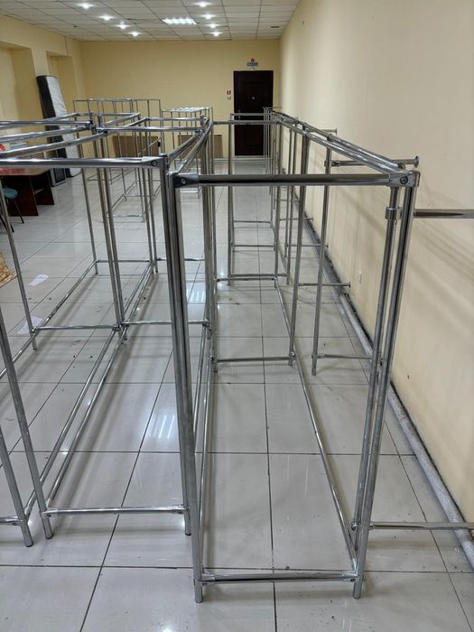 Продам коммерческие стойки