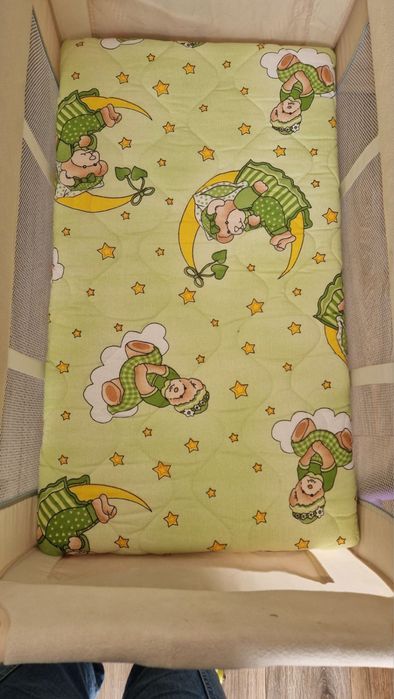 Преносима бебешка кошара