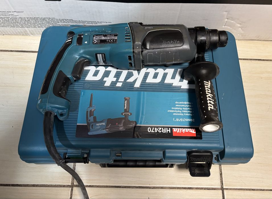 MDM vinde: Bormasina Makita HR2470.