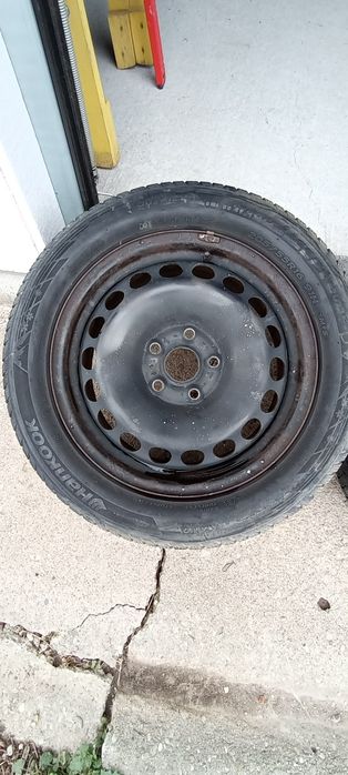 Jante auto aliaj și tablă